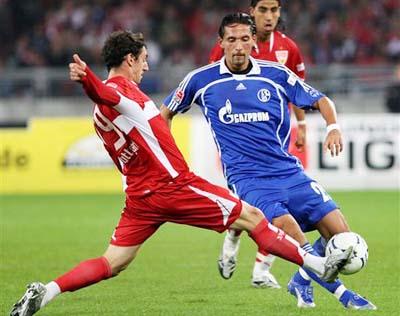 育方面给予 育方面给予